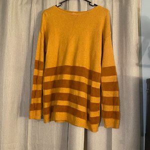 Ultra soft Italian Sweater Sz M Tonal stripe Ochre Yellow Orange